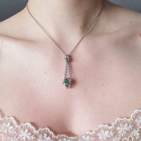 Vintage Antique green and silver basket necklace with a small silver chain - Picture 2 of 7